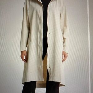 NWOT Zella Journey Water Resistant Raincoat. Size M